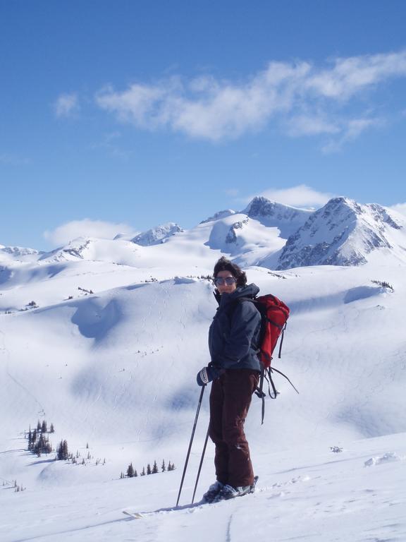 Belle Neige Suites: Whistler Extérieur photo